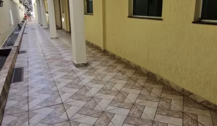 SOBRADO EM CONDOMÍNIO FECHADO
