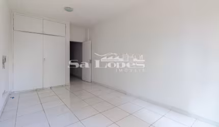 Studio com 25m² para locação no bairro da Liberdade!