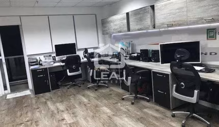 Conjunto Comercial Mobiliado à Venda, Vila Andrade, 42m², 3 Vagas de Garagem, R$ 350.000,00, São Pa