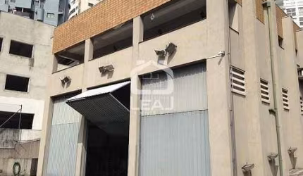 Galpão comercial de 963m²  com 06 salas e 05 banheiros  à venda por R$ 7.600.000,00 - Vila Andrade/
