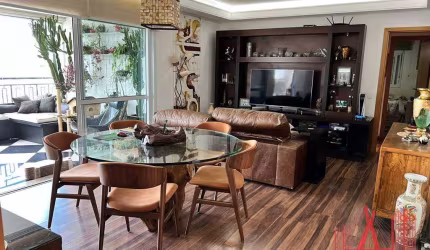 Apartamento na Cobertura MOBILIADO à Venda com 3 dormitórios, 3 vagas de garagem, com 280 m² - Ipiranga