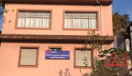 Sobrado Comercial à Venda ou Locação com 5 salas, 5 vagas de garagem, com 485 m² - Ipiranga