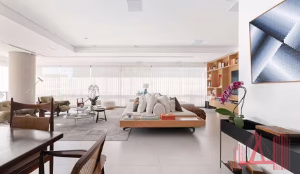 Apartamento à Venda com 3 dormitórios, 4 vagas de garagem, com 258 m² - Vila Nova Conceição