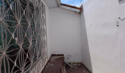 Casas para venda em Registro no bairro Centro