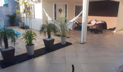 Casas para venda em Registro no bairro Jardim Brasil