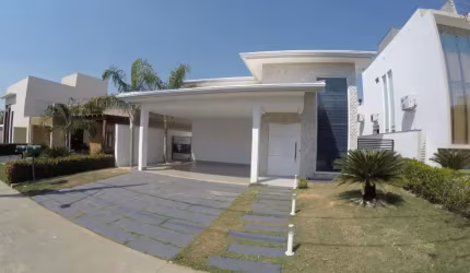 Casa terrae para locação Condominio Beveldere I - Cuiabá-MT.
