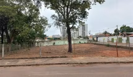 04 Terrenos Planos juntos à Venda no Bairro Rodoviária Parque