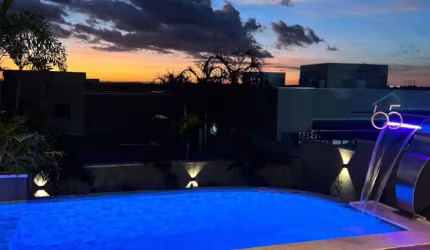 Linda casa sobrado, Cond.Villa Jardim, por R$3.600.000,00