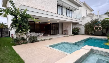 Casa Sobrado para venda no Condominio Florais dos Lagos por R$6.500.000,00