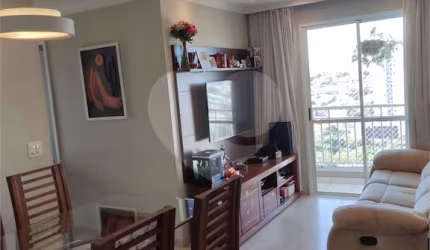 Lindo apartamento com 03 dorms, sendo 1 suíte, sala 2 ambientes com sacada e 1 vaga na Vila Maria