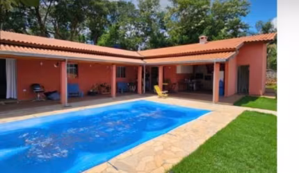 Chácara à venda| 112m² | 3 dormitórios ( 1suíte) | 4 vagas| Itu | SP!