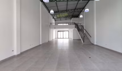 Salão para alugar, 230 m² por R$ 7.700,00/mês - Novo Centro - Itu/SP