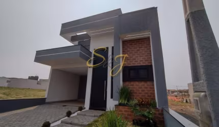 CASA TERREA COM TRÊS QUAROS A VENDA NO BAIRRO FLAMBOYANT- COND.JARDIM DOS LIRIOS - PAULÍNIA SP