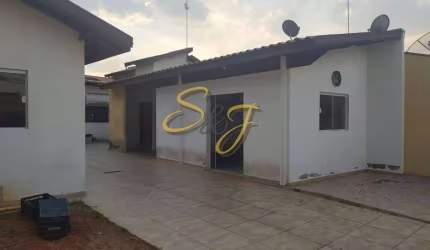 CASA TERREA COM TRÊS QUARTOS A VENDA NO BAIRRO JARDIM BELA VISTA- PAULÍNIA SP
