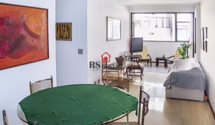 Conforto e Estilo na Barra: Apartamento 2Q com Suíte!