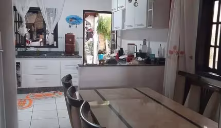 Casa Sobrado à venda, Vila Jundiaí, Mogi das Cruzes, SP, 3 quartos, 1 suíte, área gourmet, quintal