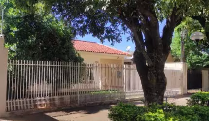 Casa 3 dormitórios para Venda em Umuarama, Zona Armazém, 3 dormitórios, 1 suíte, 3 banheiros, 4 vagas