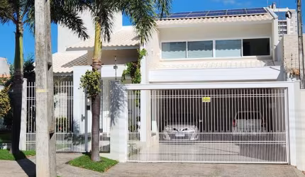 Casa 3 dormitórios para Venda em Umuarama, Jardim América, 3 dormitórios, 2 suítes, 4 banheiros, 5 vagas