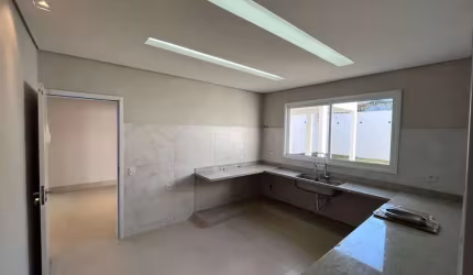 Casa / Sobrado para Venda em Uberlândia, Vigilato Pereira, 3 dormitórios, 3 suítes, 5 banheiros, 3 vagas