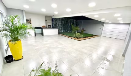 Casa para Venda em Uberlândia, Granada, 3 dormitórios, 1 suíte, 2 banheiros, 2 vagas
