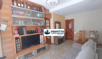 Vende - Catete - Próximo metrô Lardgo do Machado - Apartamento de 2 quartos com varandão, vaga de garagem em condomínio com infraestrutura