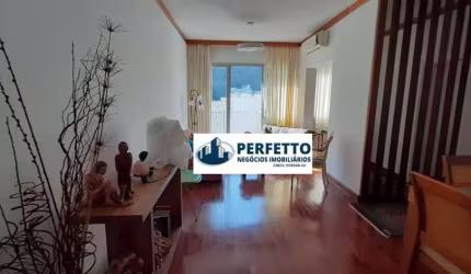 Vende - Copacabana próximo metrô Cantagalo - 3 quartos com 2 vagas de garagem