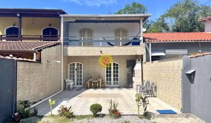Casa com 2 Dormitórios – Ótima Oportunidade de Investimento