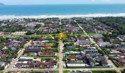 Terreno com 450 m² – Localização Estratégica a 500 Metros da Praia