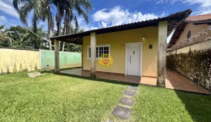 Casa Ampla com Piscina – A 100 Metros da Praia de Boracéia