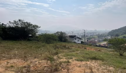 Terreno à venda na Rua Homero de Miranda Gomes, 1, Jardim Janaina, Biguaçu por R$ 351.043