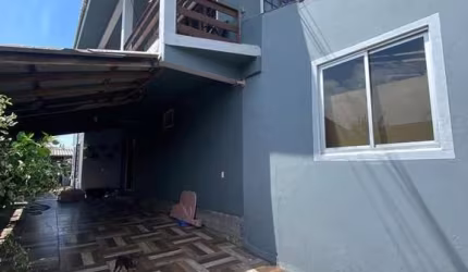 Casa com 3 quartos à venda na Rua Afrísio de Senna Vaz, 420, Serraria, São José por R$ 689.000