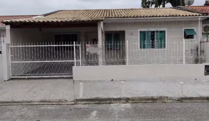 Casa com 3 quartos à venda na Rua dos Palmiteiros, 75, Madri, Palhoça por R$ 550.000