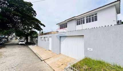 aconchego e lazer em um Sobrado dos Sonhos na Imbiribeira!