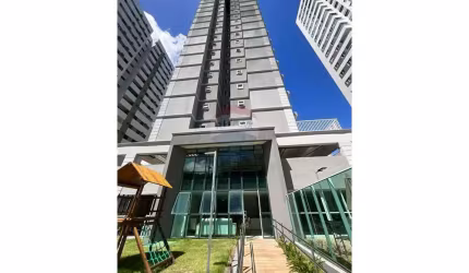 VENDO MADALENA 02 QUARTOS ( 01 SUITE )   VARANDA - 01 VAGA - PISCINA  50 MTS