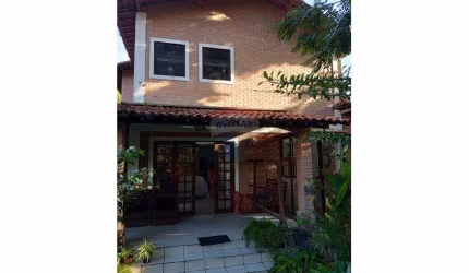 CASA DE CAMPO EM GRAVATA COM LAREIRA 400 MTS - 03 SUITES  - CONDOMÍNIO FECHADO – VENDA PORTEIRA FECHADA.