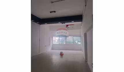 Sala comercial 85 m² com WC e Copa