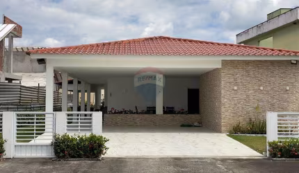 PORTEIRA FECHADA - Luxo e Conforto em Aldeia