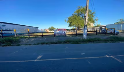 TERRENO À VENDA NA ESTRADA DA MUNGUBA – EXCELENTE LOCALIZAÇÃO!