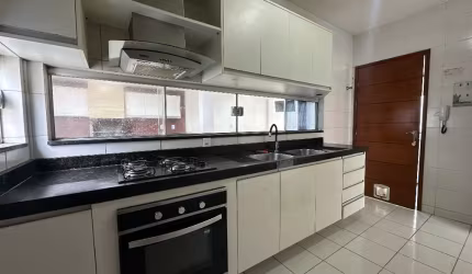 Casa em Condominio Terrea, com 3 quartos, nascente, energia solar, toda projetada