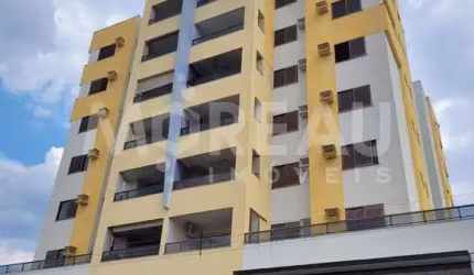 APARTAMENTO NO CENTRO!