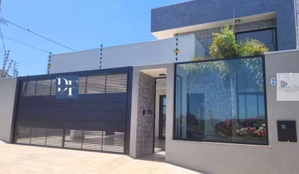 Casa à venda no bairro Jardim Campos - Maringá/PR