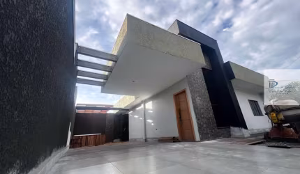 Casa com Deck e Spa/Hidro