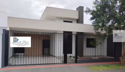 Casa à venda no bairro Parque das Laranjeiras - Maringá/PR