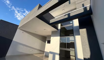 Casa muito bem localizada, com acesso rápido ao centro. Jd Hamada II