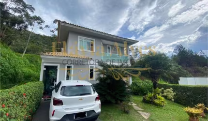 CASA EM CONDOMÍNIO TERESÓPOLIS TIJUCA