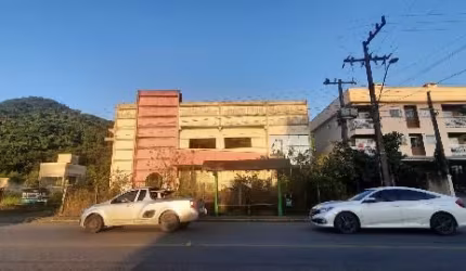 Oportunidade!! Galpão comercial, valor diferenciado. VENDA ABAIXO DO VALOR DE  MERCADO!