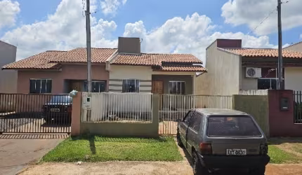 Oportunidade!! Casa 02 dormitórios, valor diferenciado. VENDA ABAIXO DO VALOR DE MERCADO!