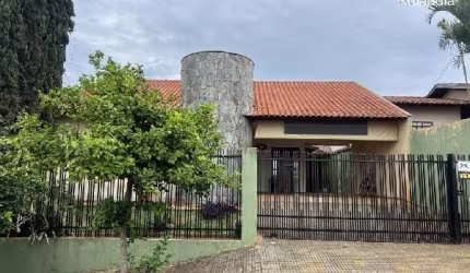 Oportunidade!! Casa 05 dormitórios, valor diferenciado. VENDA ABAIXO DO VALOR DE MERCADO!