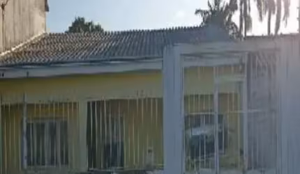 Oportunidade!! Casa 03 dormitórios, valor diferenciado. VENDA ABAIXO DO VALOR DE MERCADO!