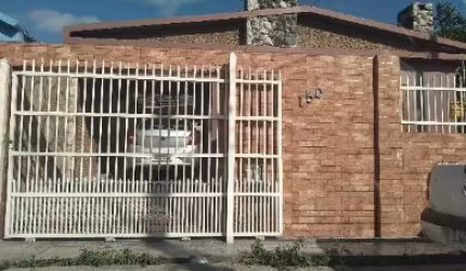 Oportunidade!! Casa 03 dormitórios, valor diferenciado. VENDA ABAIXO DO VALOR DE MERCADO!
